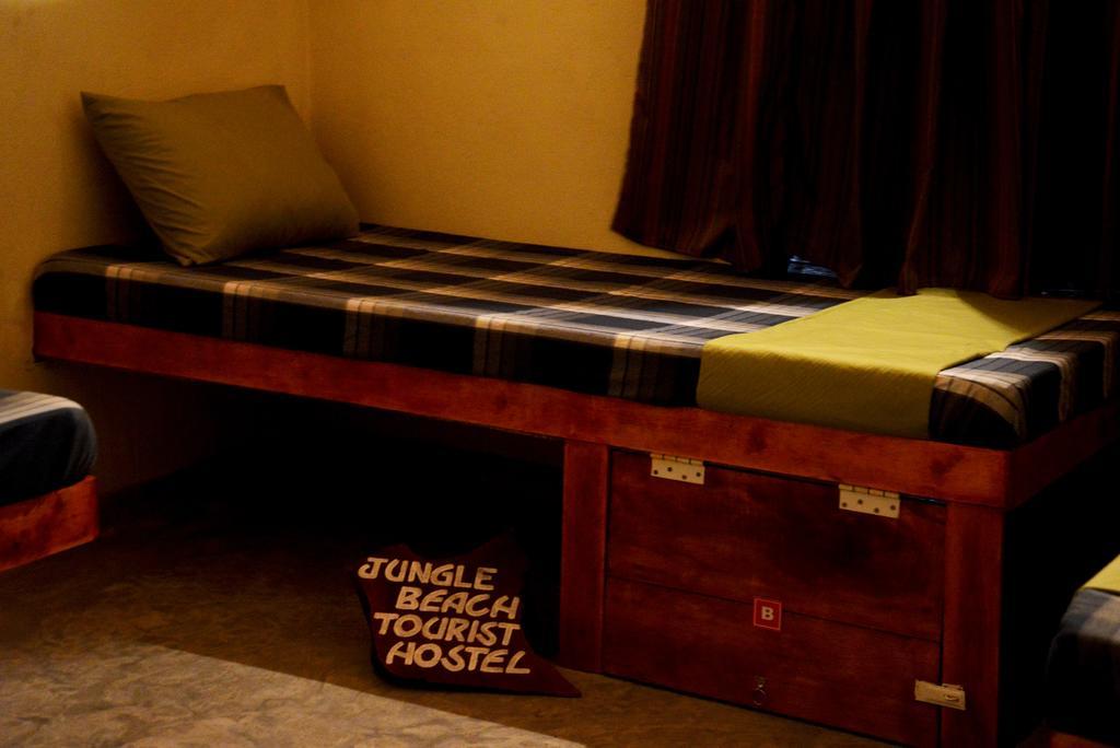 Jungle Beach Hostel Unawatuna Zewnętrze zdjęcie