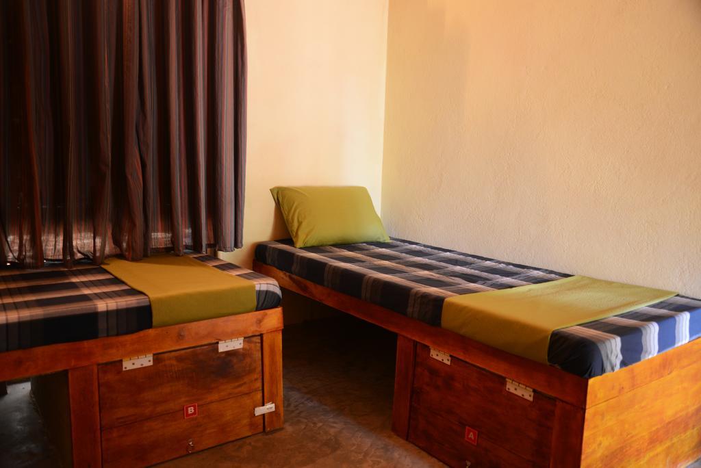 Jungle Beach Hostel Unawatuna Pokój zdjęcie