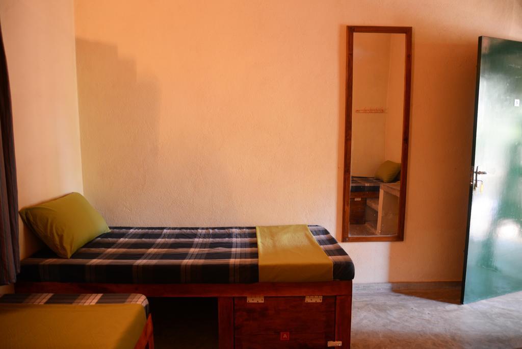 Jungle Beach Hostel Unawatuna Pokój zdjęcie