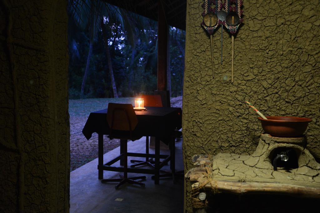 Jungle Beach Hostel Unawatuna Zewnętrze zdjęcie