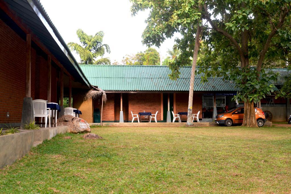Jungle Beach Hostel Unawatuna Zewnętrze zdjęcie