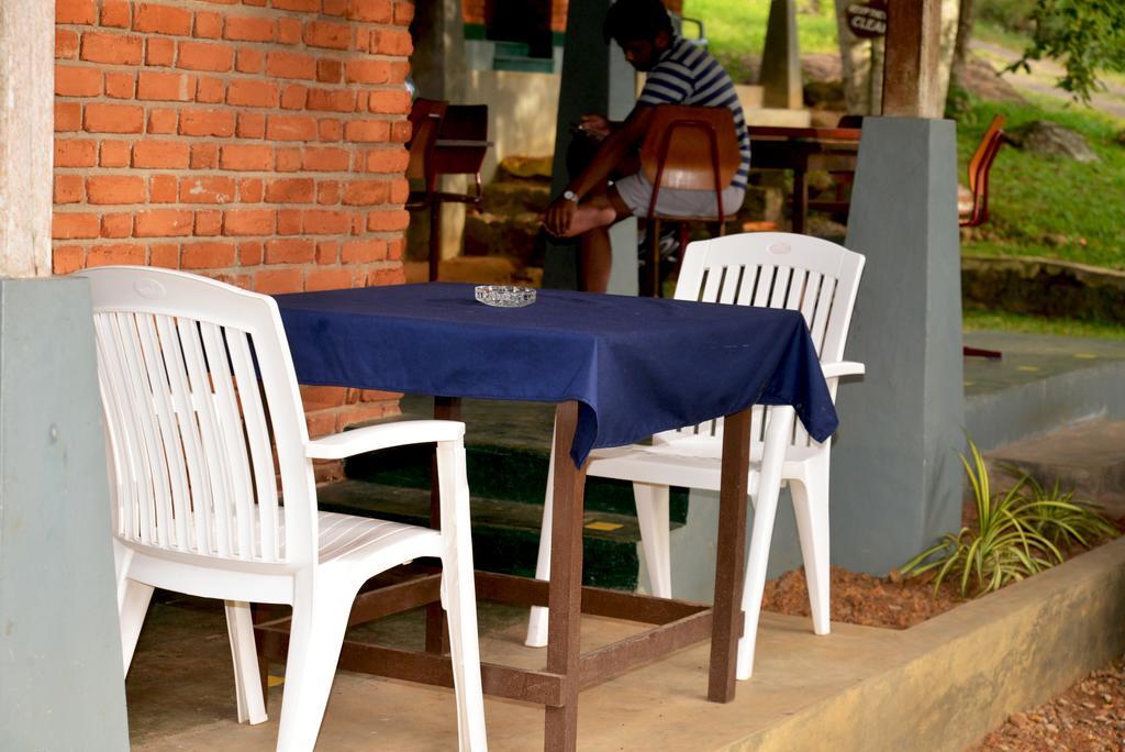 Jungle Beach Hostel Unawatuna Zewnętrze zdjęcie